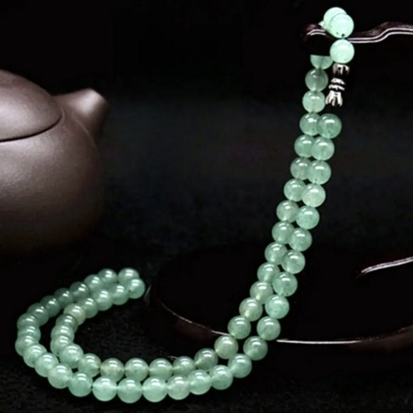 Aventurine Necklace & Bracelet Set - Picture 3 of 3